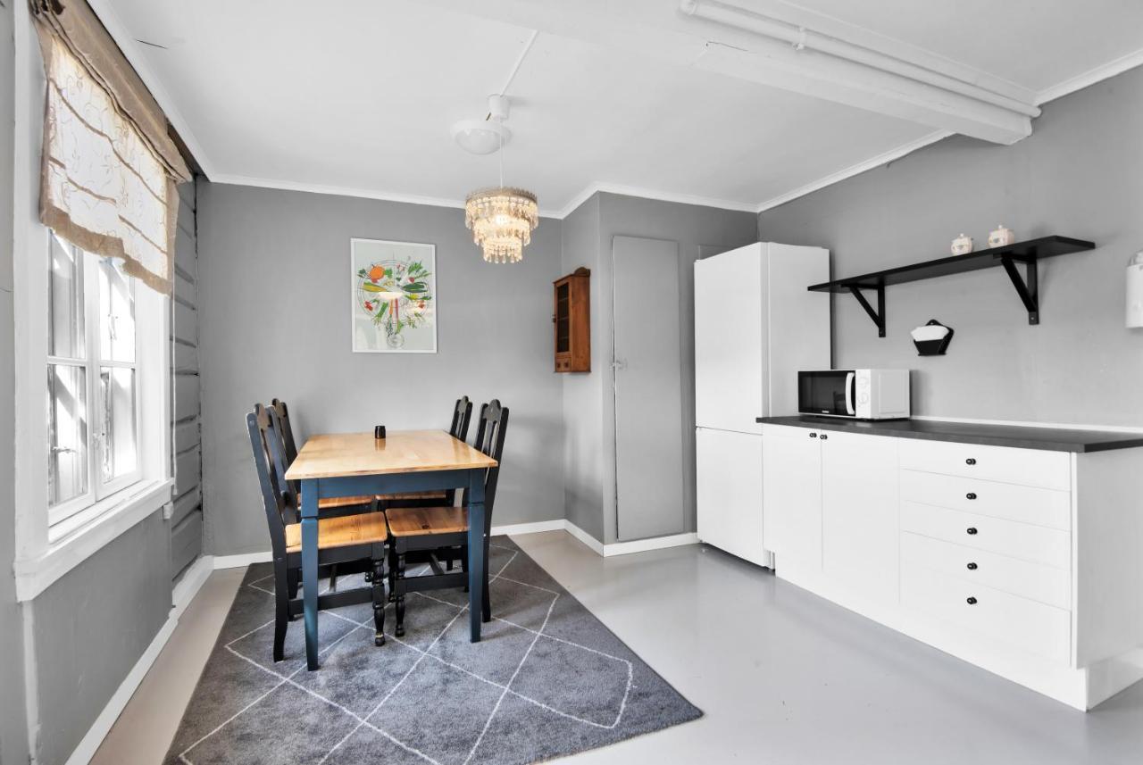 Holt Pensjonat Tvedestrand Exterior foto